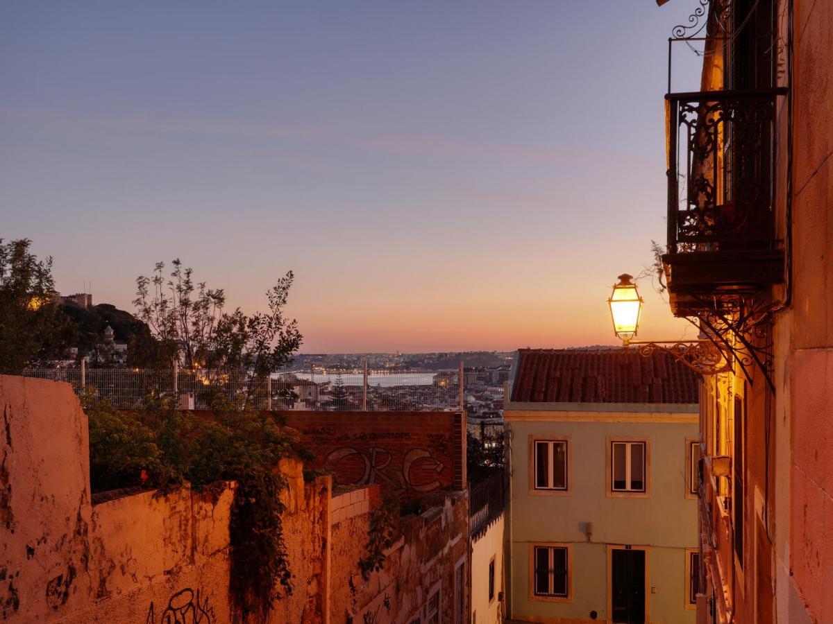 Lisbon Graca Terrace Apartment Bagian luar foto